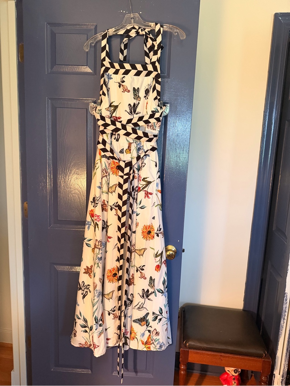 eshakti White Floral Halter Maxi Dress with Black-White Geometric Trim L-14